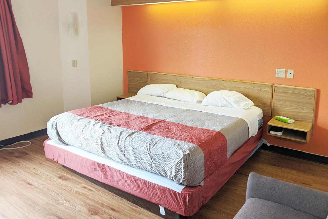 Hotel Markle In I-69 Екстериор снимка